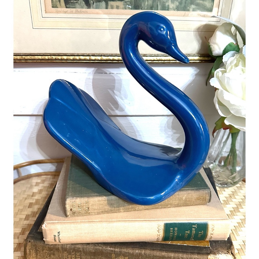 Vintage Blue Swan Hand Guest Towel Holder Bathroom Decor MCM